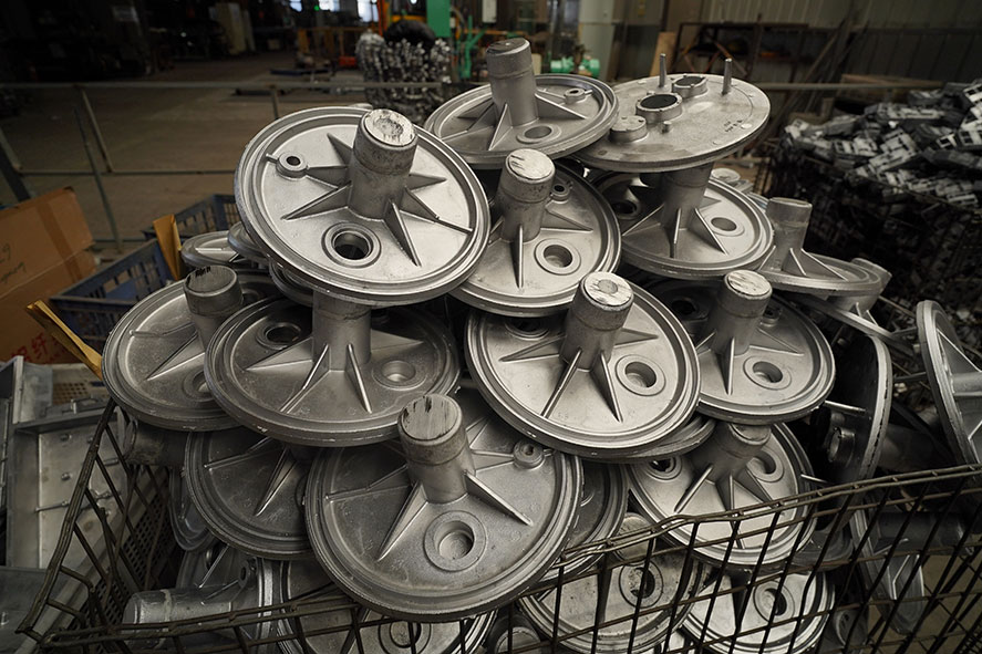 La Diferenco Inter Gisado kaj Die Casting